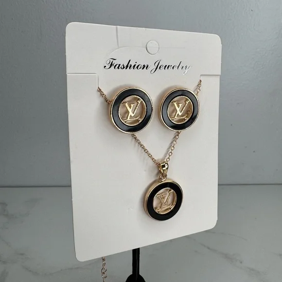 Earring & Necklace Set - Picture 3 of 12